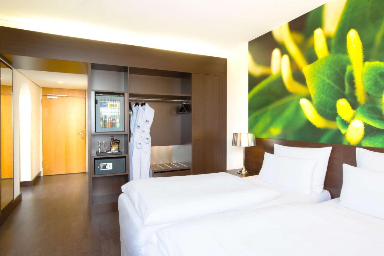 เอนเอ็ช วีสบาเดิน Hotel วิสบาเดน ภายนอก รูปภาพ